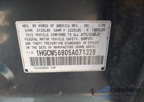 2005 Honda Accord 2.4 Ex z USA, uszkodzony, nr VIN 1HGCM56805A071326